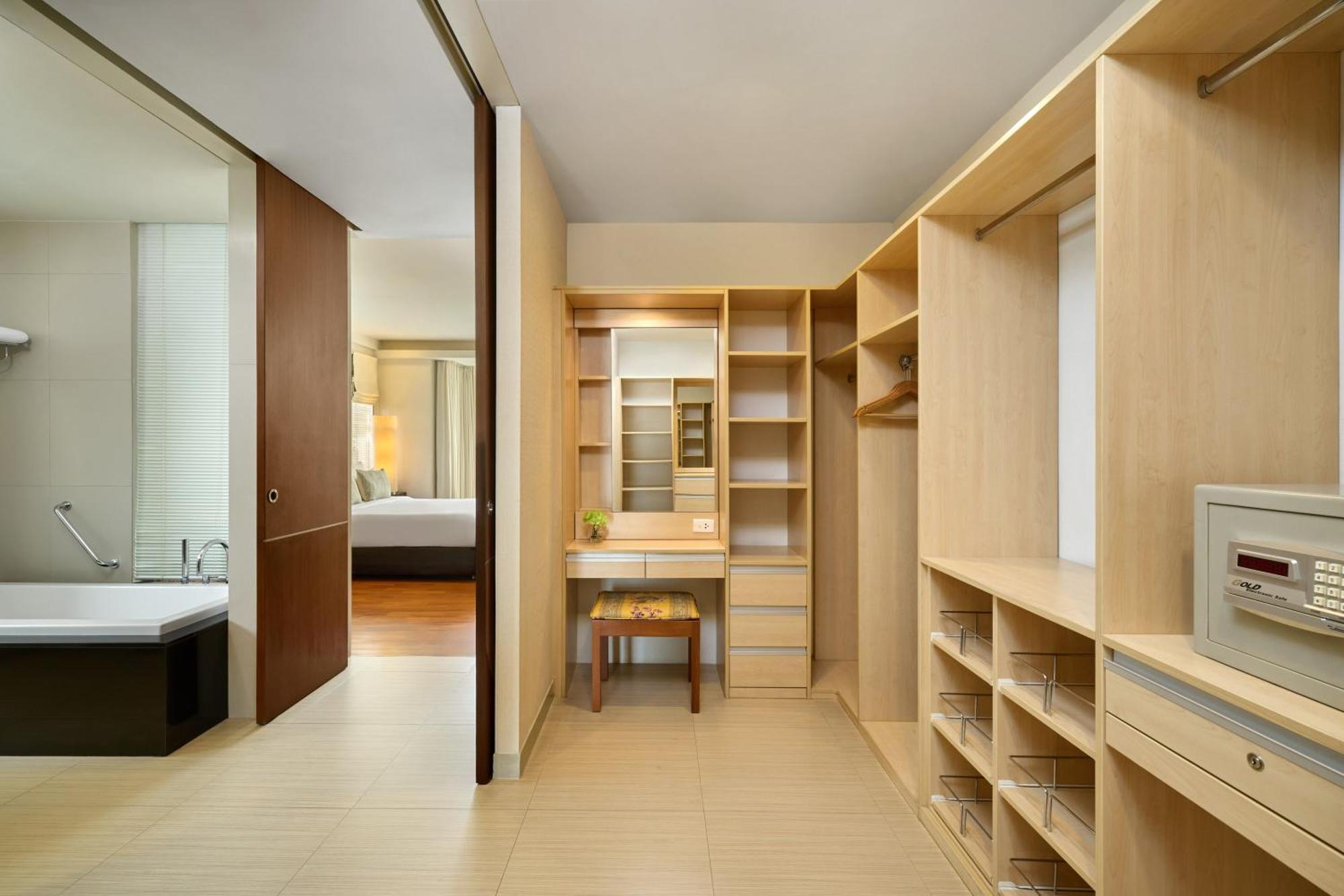 The Park Nine Hotel Srinakarin 曼谷 客房 照片